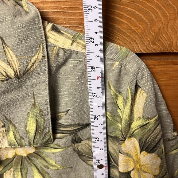 Jamaica Jaxx Mens Camp Shirt‎ L Gray Silk Button Down Up Hawaiian Floral Luau - Picture 4 of 10